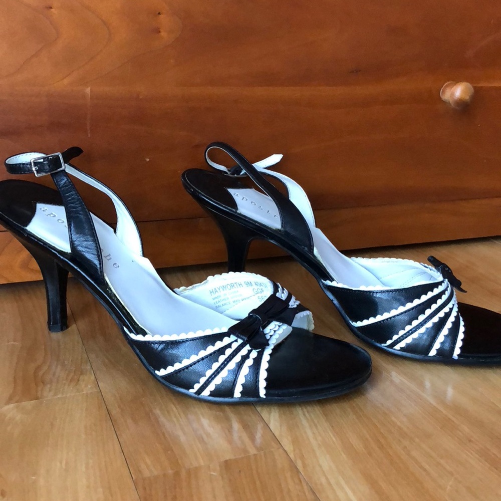 Apostrophe high heels